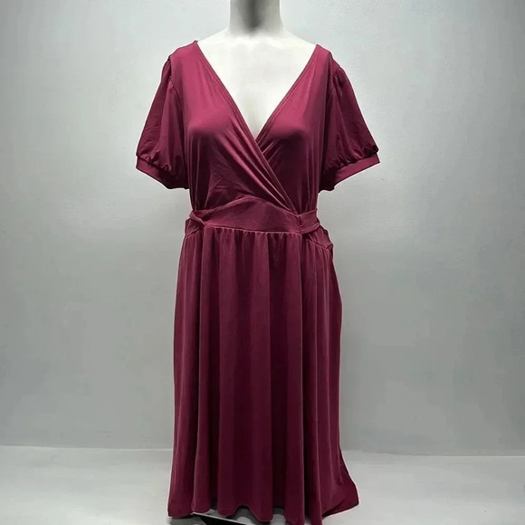 Torrid Midi Dress Studio Knit Surplice Puff Sleeve Purple Plus Pink Size New 2X - Picture 2 of 12